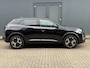 Peugeot 2008 Hybrid 145 GT / Nieuw, veel voordeel / tot 8 jaar Garantie / Elektr. schuifdak en bestuurdersstoel / Stoelverwarming / Camera 360° / Adapt. CC / Navi / Apple Carplay Android / 17" LM wielen / ook in grijs leverbaar