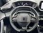 Peugeot 2008 Hybrid 145 GT / Nieuw, veel voordeel / tot 8 jaar Garantie / Elektr. schuifdak en bestuurdersstoel / Stoelverwarming / Camera 360° / Adapt. CC / Navi / Apple Carplay Android / 17" LM wielen / ook in grijs leverbaar