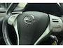 Nissan Qashqai 1.2 Acenta | Climate control | Cruise control | Lichtmetalen velgen | Hoge instap | Parkeersensoren voor en achter