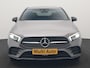 Mercedes-Benz A-klasse 250 e AMG Night Pakket PHEV 218pk | Adaptive Cruise | Head Up | Multi Beam LED | Alcantara Sportstoelen Verwarmd | Night Pakket | Sfeerverlichting | MBUX | Apple Carplay | Widescreen Navi | 19"L.M | Mountaingrau Magno | Plug