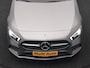 Mercedes-Benz A-klasse 250 e AMG Night Pakket PHEV 218pk | Adaptive Cruise | Head Up | Multi Beam LED | Alcantara Sportstoelen Verwarmd | Night Pakket | Sfeerverlichting | MBUX | Apple Carplay | Widescreen Navi | 19"L.M | Mountaingrau Magno | Plug