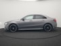 Mercedes-Benz A-klasse 250 e AMG Night Pakket PHEV 218pk | Adaptive Cruise | Head Up | Multi Beam LED | Alcantara Sportstoelen Verwarmd | Night Pakket | Sfeerverlichting | MBUX | Apple Carplay | Widescreen Navi | 19"L.M | Mountaingrau Magno | Plug