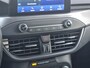 Ford Focus Wagon 1.0 EcoBoost Titanium Business | Trekhaak | Airco (automatisch) | Apple Carplay |Android Auto |