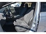 Volkswagen ID.7 Tourer Pro Business Inclusief €2000,- inruilvoordeel | TREKHAAK | BLACK PACK | IQ LIGHT | NAVIGATIE | AUTOMATISCHE STOELEN | SFEERVERLICHTING | STOEL + STUURVERW.