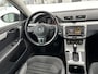 Volkswagen Passat Variant 1.4 TSI Highline BlueMotion Automaat DSG 125 PK. Mooie en onverwoestbare auto !!!