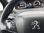 Peugeot 208 1.2 VTi Envy 5-Deurs 82 PK. Zuinige en zeer fijn rijdende auto !!!
