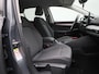 Volkswagen Golf 1.5 eHybrid Life Edition | 17 inch velgen | Automaat | Stoel/stuur verwarming | Achteruitrijcamera | Apple Carplay/Android auto |