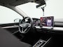 Volkswagen Golf 1.5 eHybrid Life Edition | 17 inch velgen | Automaat | Stoel/stuur verwarming | Achteruitrijcamera | Apple Carplay/Android auto |