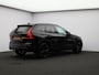 Volvo XC60 2.0 T6 Plug-in hybrid AWD Ultra Black Edition / Luchtvering / B&W Audio / 360 Camera / Panoramadak / Elektrische Stoelen / Head-Up Display / Full-Led /