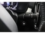 Volvo XC40 1.5 T5 Recharge Business Pro Stoel + Stuurverwarming | Adaptieve cruise control | Parkeercamera | Keyless entry |