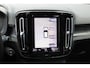Volvo XC40 T4 Recharge Plus Bright | PHEV | Adaptive Cruise & Pilot Assist | Schuif-/kanteldak | Premium Harman/Kardon Audio | Power Seats incl. Memory | Leder/Nubuck Bekleding | Stoel & Stuurverwarming | Semi Elektr. Trekhaak |