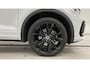 Volkswagen T-Roc 1.5 TSI R-Line Edition | Pano | Navi | App-connect | LED Plus | 19" LMV Black | Nw.prijs € 55.660,-!
