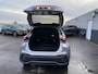 Toyota C-HR 2.0 Plug-in Hybrid 220 Dynamic Automaat NL-auto, stoel- & stuurverwarming, dodehoek detectie, navigatie Apple CarPlay/Android Auto, achteruitrij camera, parkeersensoren v&a, BTW-auto