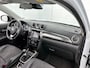 Suzuki Vitara 1.4 Boosterjet Style Smart Hybrid | Adaptive cruise control | Stoelverwarming | Camera | schuif kanteldak | Trekhaak