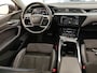 Audi E-tron 55 quattro 409 pk Business edition Plus 95 kWh, panoramadak, elect trekhaak, sportinterieur, 1 e eigenaar, NL auto nap