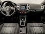 Volkswagen Tiguan 1.4 TSI Sport&Style (NAVIGATIE, CLIMATE, CAMERA, STOELVERWARMING, SPORTSTOELEN, ZWART HEMEL, GETINT GLAS, PARKEER ASSISTENT, PARKEERSENSOREN, NIEUWE APK, NIEUWSTAAT)