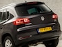 Volkswagen Tiguan 1.4 TSI Sport&Style (NAVIGATIE, CLIMATE, CAMERA, STOELVERWARMING, SPORTSTOELEN, ZWART HEMEL, GETINT GLAS, PARKEER ASSISTENT, PARKEERSENSOREN, NIEUWE APK, NIEUWSTAAT)