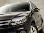 Volkswagen Tiguan 1.4 TSI Sport&Style (NAVIGATIE, CLIMATE, CAMERA, STOELVERWARMING, SPORTSTOELEN, ZWART HEMEL, GETINT GLAS, PARKEER ASSISTENT, PARKEERSENSOREN, NIEUWE APK, NIEUWSTAAT)