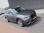 BMW X1 sDrive20i Centennial High Executive | Clima | Cruise | Navi | Leder | Stoelverwarming | Pano | Parkeer-assistent |
