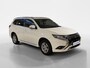 Mitsubishi Outlander 2.4 PHEV Pure 135PK AUTOMAAT | 1ste eigenaar | Cruise Control | Climate Control | Achteruitrijcamera | Parkeersensoren rondom | 2e Paasdag Geopend!!!!!