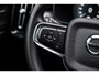 Volvo XC40 Plug-in Hybrid T4 Plus Dark | Panoramadak | Stoel- en stuurverwarming | Harman Kardon audio | Achteruitrijcamera | Elektrische stoelverstelling | Navigatie | Apple Carplay / Android Auto | Getint glas |