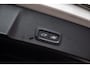 Volvo XC40 Plug-in Hybrid T4 Plus Dark | Panoramadak | Stoel- en stuurverwarming | Harman Kardon audio | Achteruitrijcamera | Elektrische stoelverstelling | Navigatie | Apple Carplay / Android Auto | Getint glas |