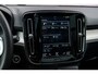 Volvo XC40 Plug-in Hybrid T4 Plus Dark | Panoramadak | Stoel- en stuurverwarming | Harman Kardon audio | Achteruitrijcamera | Elektrische stoelverstelling | Navigatie | Apple Carplay / Android Auto | Getint glas |