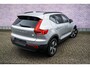 Volvo XC40 Plug-in Hybrid T4 Plus Dark | Panoramadak | Stoel- en stuurverwarming | Harman Kardon audio | Achteruitrijcamera | Elektrische stoelverstelling | Navigatie | Apple Carplay / Android Auto | Getint glas |