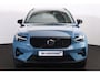Volvo XC40 B3 Ultimate Dark - Panorama/schuifdak - IntelliSafe Assist & Surround - 360º Camera - Harman/Kardon audio - Verwarmde voorstoelen & stuur - Parkeersensoren voor & achter - Elektr. bedienb. voorstoelen met geheugen links - Draadloze tel. lader - Extra getint glas - 19' LMV