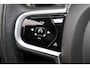 Volvo V90 T6 AWD Inscription - IntelliSafe Assist & Surround - Harman/Kardon audio - Adaptieve LED koplampen - Parkeercamera achter - Verwarmde voorstoelen, stuur & achterbank - Parkeersensoren voor & achter - Elektr. bedienb. voorstoelen met geheugen - Standkachel - Extra getint glas - Elektr. inklapbare trekhaak - 19' LMV