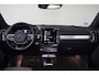Volvo XC40 T5 Recharge Plus Dark - Panorama/schuifdak - IntelliSafe Assist - Harman/Kardon audio - Parkeercamera achter - Parkeersensoren voor & achter - Elektr. bedienb. voorstoelen met geheugen links - Draadloze tel. lader - Extra getint glas - 19' LMV