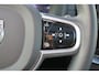 Volvo XC90 T8 Recharge AWD Ultra Dark - Luchtvering - Panorama/schuifdak - IntelliSafe Assist & Surround - 360º Camera - Bowers & Wilkins audio - Verwarmde voorstoelen, stuur & achterbank - Parkeersensoren voor & achter - Elektr. bedienb. voorstoelen met geheugen - Geventileerde voorstoelen - Head up display - Draadloze tel. lader - Extra getint glas - Elektr. inklapbare trekhaak - 22' LMV