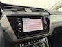 Volkswagen Touran 1.5 TSI Highline Business R 7p | Automaat | Adaptive cruise | Stoelverwarming | CarPlay | Camera | Trekhaak