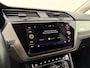Volkswagen Touran 1.5 TSI Highline Business R 7p | Automaat | Adaptive cruise | Stoelverwarming | CarPlay | Camera | Trekhaak