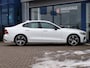 Volvo S60 2.0 B3 R-Design, Carplay + Android Auto / Camera + Sensoren / Stoel + stuurverwarming
