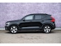 Volvo XC40 Plug-in hybrid T4 Plus Dark | Panoramadak | Harman Kardon audio | Elektrische stoelverstelling | Getint glas | Navigatie | Apple Carplay / Android Auto | Achteruitrijcamera | Parkeersensoren voor + achter | Stoel- en stuurverwarming |