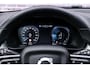 Volvo XC40 Plug-in hybrid T4 Plus Dark | Panoramadak | Harman Kardon audio | Elektrische stoelverstelling | Getint glas | Navigatie | Apple Carplay / Android Auto | Achteruitrijcamera | Parkeersensoren voor + achter | Stoel- en stuurverwarming |