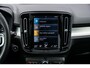 Volvo XC40 Plug-in hybrid T4 Plus Dark | Panoramadak | Harman Kardon audio | Elektrische stoelverstelling | Getint glas | Navigatie | Apple Carplay / Android Auto | Achteruitrijcamera | Parkeersensoren voor + achter | Stoel- en stuurverwarming |