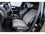 Volvo XC40 Plug-in hybrid T4 Plus Dark | Panoramadak | Harman Kardon audio | Elektrische stoelverstelling | Getint glas | Navigatie | Apple Carplay / Android Auto | Achteruitrijcamera | Parkeersensoren voor + achter | Stoel- en stuurverwarming |