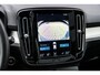 Volvo XC40 Plug-in hybrid T4 Plus Dark | Panoramadak | Harman Kardon audio | Elektrische stoelverstelling | Getint glas | Navigatie | Apple Carplay / Android Auto | Achteruitrijcamera | Parkeersensoren voor + achter | Stoel- en stuurverwarming |