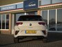 Volkswagen T-Roc 1.5 TSI R-Line Black Style Edition | Pano | Navi | App-connect | LED Plus | 19" LMV Black | Nw.prijs € 55.660,-!