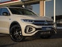 Volkswagen T-Roc 1.5 TSI R-Line Black Style Edition | Pano | Navi | App-connect | LED Plus | 19" LMV Black | Nw.prijs € 55.660,-!