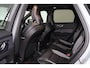 Volvo XC60 T6 Recharge AWD Plus Black Edition - Panorama/schuifdak - IntelliSafe Assist & Surround - 360º Camera - Harman/Kardon audio - Adaptieve LED koplampen - Verwarmde voorstoelen, stuur & achterbank - Parkeersensoren voor & achter - Elektr. bedienb. voorstoelen met geheugen - Head up display - Draadloze tel. lader - Extra getint glas - 21' LMV