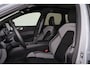 Volvo XC60 T6 Recharge AWD Plus Black Edition - Panorama/schuifdak - IntelliSafe Assist & Surround - 360º Camera - Harman/Kardon audio - Adaptieve LED koplampen - Verwarmde voorstoelen, stuur & achterbank - Parkeersensoren voor & achter - Elektr. bedienb. voorstoelen met geheugen - Head up display - Draadloze tel. lader - Extra getint glas - 21' LMV