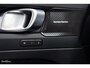 Volvo XC40 1.5 T5 Plug-in hybrid Ultimate Dark | Panorama dak | Adaptieve cruise | Blis | Memory | Harman Kardon |