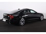Volvo S90 T8 AWD Ultra Dark - Schuif/kanteldak - IntelliSafe Assist & Surround - 360º Camera - Harman/Kardon audio - Adaptieve LED koplampen - Verwarmde voorstoelen, stuur & achterbank - Parkeersensoren voor & achter - Elektr. bedienb. voorstoelen met geheugen - Extra getint glas - 19' LMV