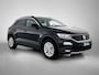 Volkswagen T-Roc 1.5 TSI Style | Adaptive cruise | Stuur & stoelverwarming | CarPlay | Camera | Trekhaak