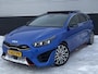 Kia ProCeed 1.6 T-GDi GT Schuif-/kanteldak, Trekhaak, stoel- & stuurverwarming, navigatie, Apple CarPlay/Android Auto, keyless, seat memory, lage KM stand! Boekjes compleet
