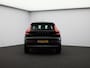 Volvo XC40 2.0 T4 Momentum Pro / Trekhaak / Stoel+stuurwielverwarming / CarPlay / Parkeercamera