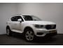 Volvo XC40 T3 157pk/ Trekhaak 1600kg/ Apple CarPlay/ Cruise/ Parkeerverw./ Stuur & Stoel verw./ Achterbank verw